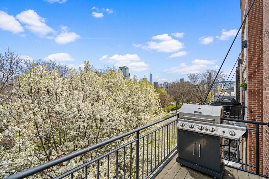 Building Photo - 1318 N Cleveland Ave