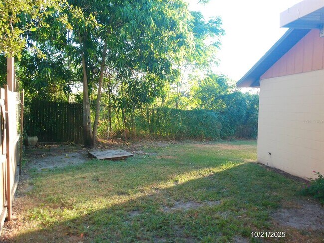 Building Photo - 5146 Cimarron Dr