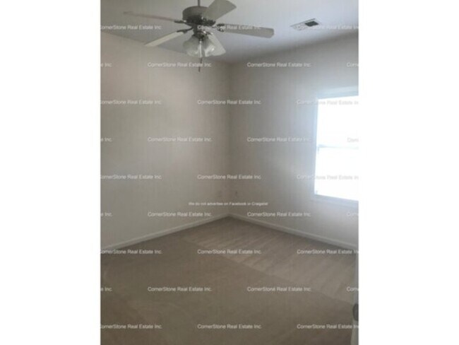 Building Photo - 616 Marshtree Ln