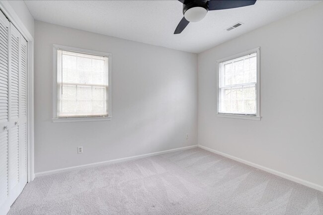 Building Photo - 2437 Tilghman Cir