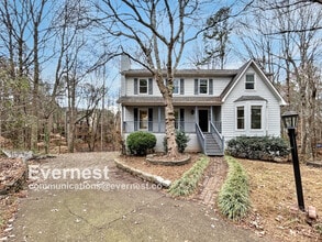Building Photo - Beautiful 4-Bedroom Home with Modern Comforts / Pet-Friendly / Vouchers Accepted / Available Now!