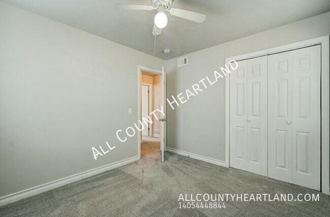 Building Photo - 3921 NW 51st St