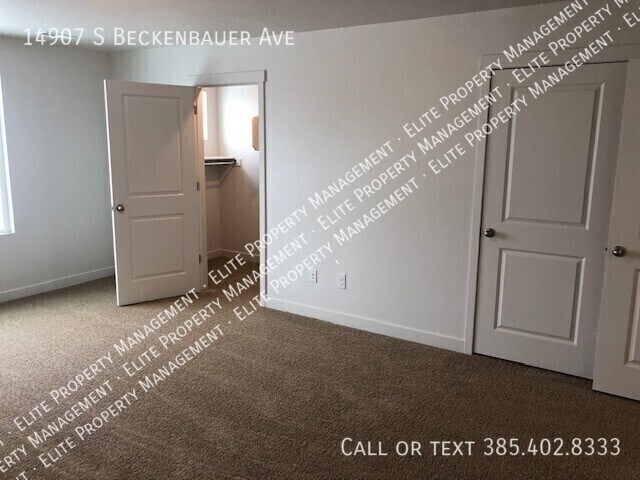 Building Photo - 14907 Beckenbauer Ave