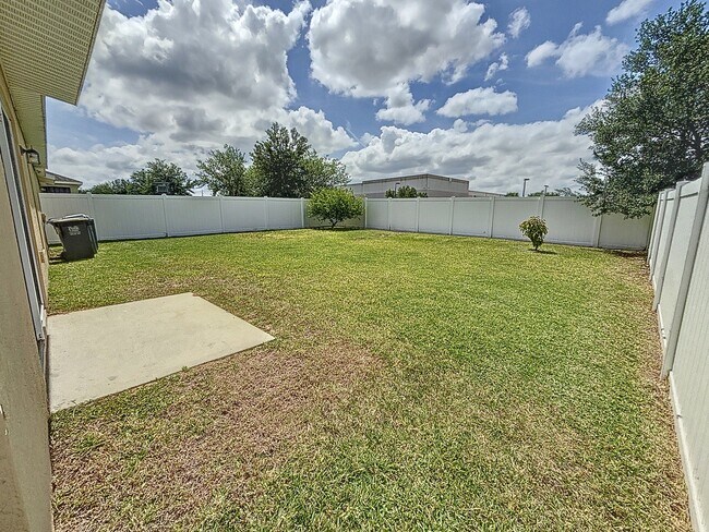 Building Photo - 469 Ogelthorpe Dr