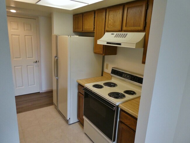 Building Photo - 4300 S Andes Way