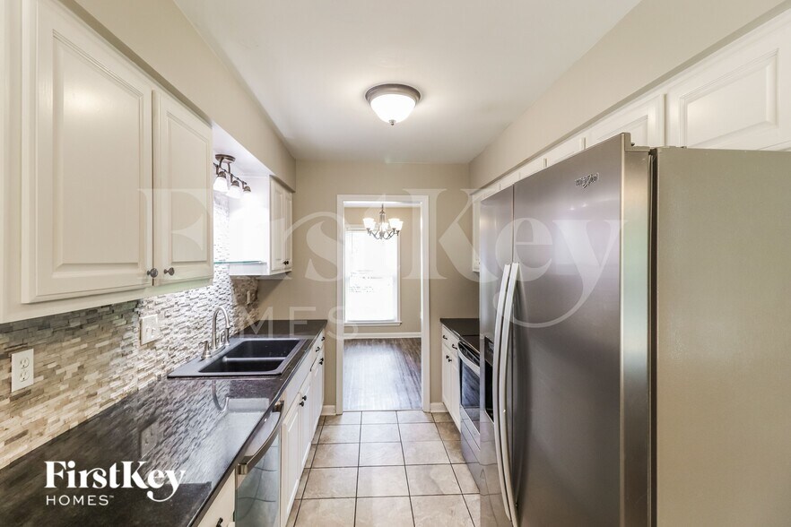 Building Photo - 3943 Kimberly Dawn Cove