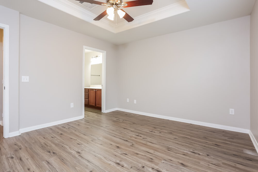 Building Photo - 9927 Sanders Rose Lane