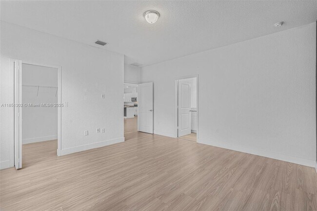 Building Photo - 21465 SW 125th Psge