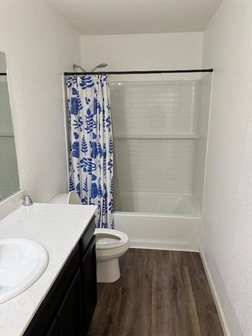 Building Photo - 229 Concho River Dr