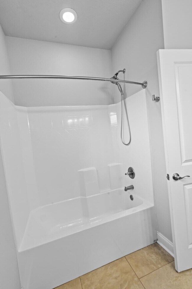 Building Photo - 8174 Miranda St