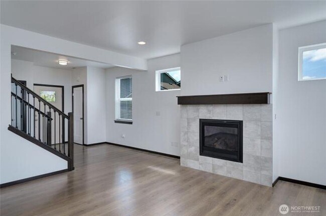 Building Photo - 3346 Iverness Street