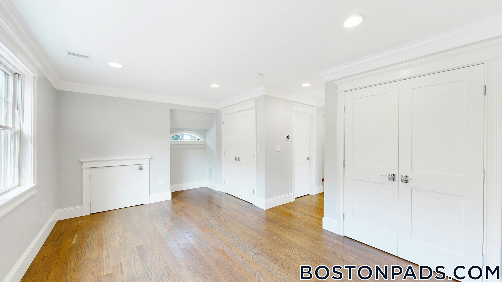 Building Photo - 101 Sumner Rd