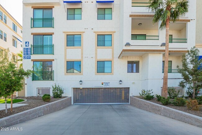 Building Photo - 2511 W Queen Creek Rd
