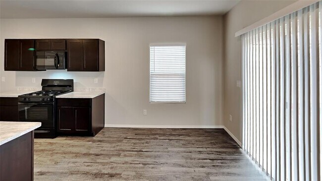 Building Photo - 12005 SW 32nd St