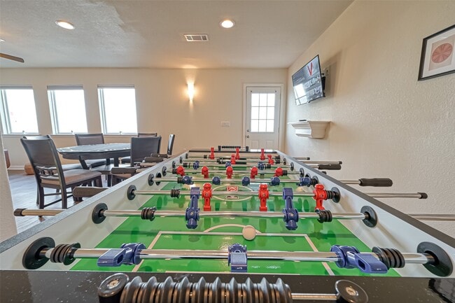 Building Photo - 2102 Todville Rd