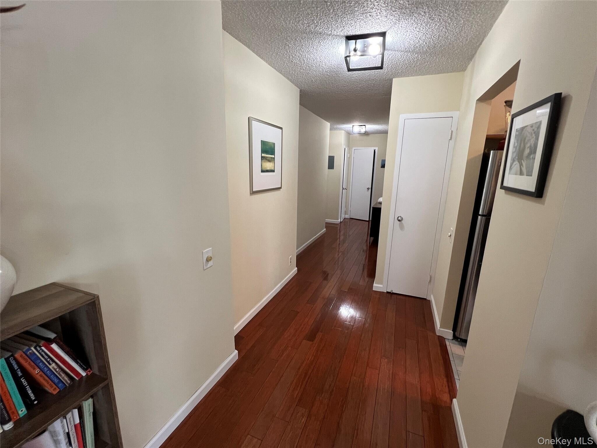 Building Photo - 10 Cottage Pl