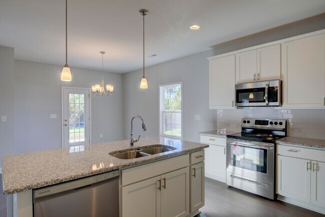 Building Photo - 521 Transom Wy