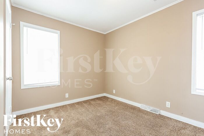 Building Photo - 6603 Pheasant Trail