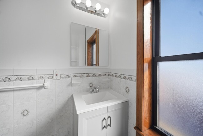 Building Photo - 800 Ocean Ave