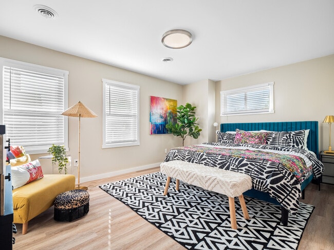 Building Photo - 5602 Tillman Ave