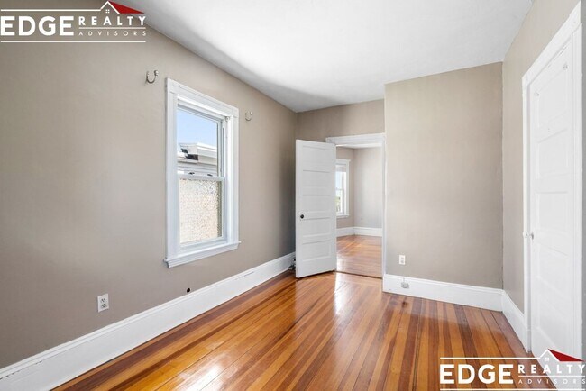 Building Photo - 71 Neponset Ave