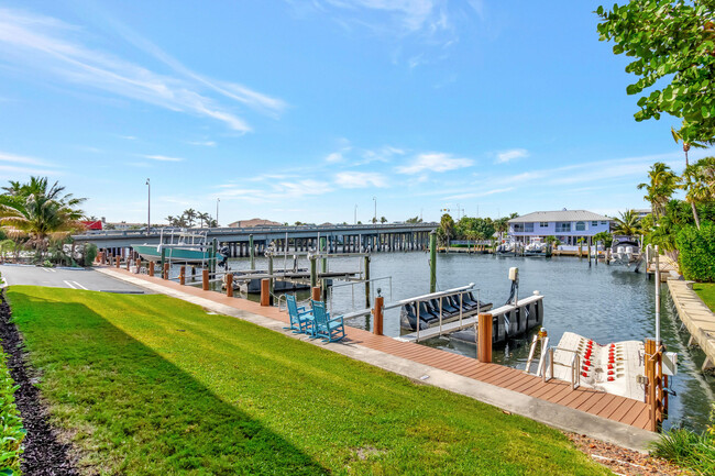 Building Photo - 1700 S Ocean Blvd