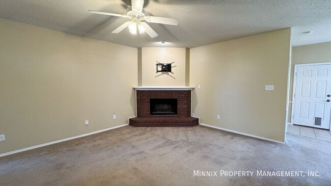 Building Photo - 7514 Paris Ave