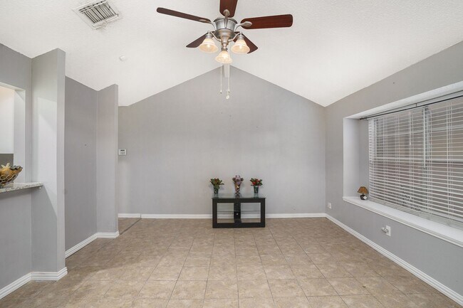 Building Photo - 17306 Fife Ln