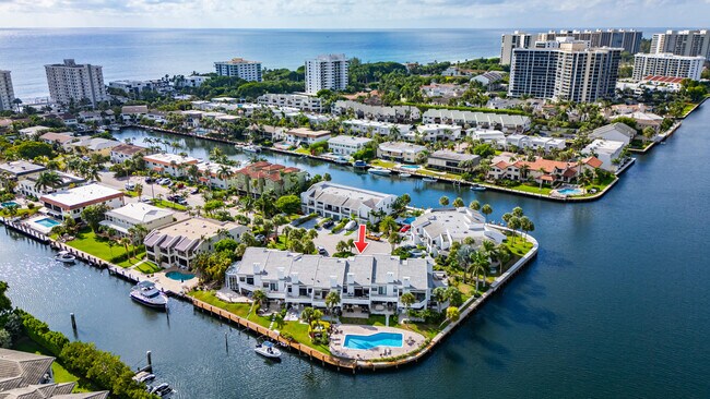 Building Photo - 1005 Bel Air Dr