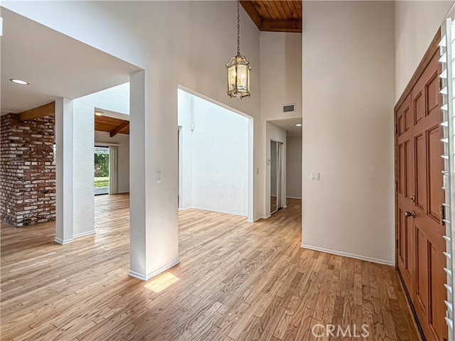 Building Photo - 9201 Paso Robles Ave