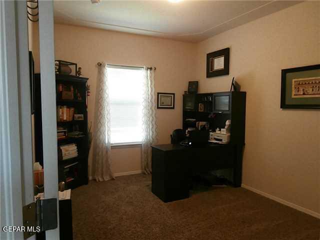 Building Photo - 5807-5807 Redstone Pass Ct