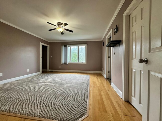 Primary Photo - 25392 Surrey Ln