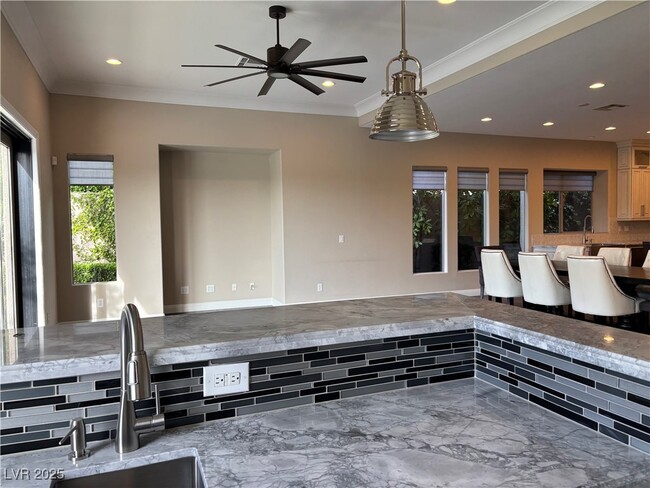 Building Photo - 10305 Orkiney Dr