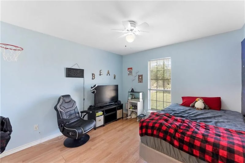Building Photo - 7141 Cano Ln