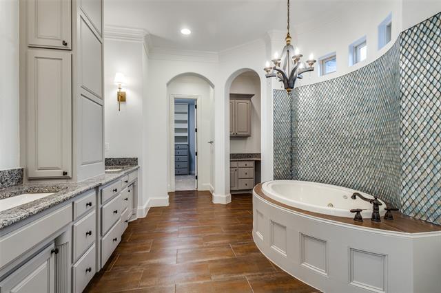 Building Photo - 503 Clear Vista Dr