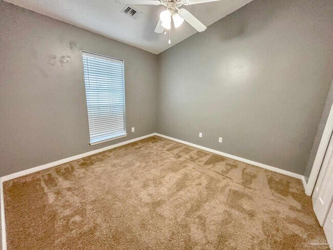 Building Photo - 5494 Keel Dr