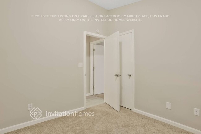 Building Photo - 5038 Donnell Way