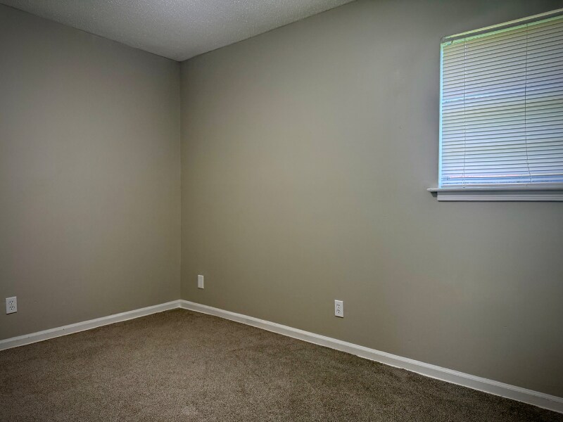 Building Photo - 5950 Cherry Hill Rd