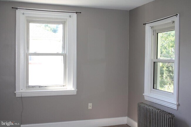 Building Photo - 545 Northbrook Rd