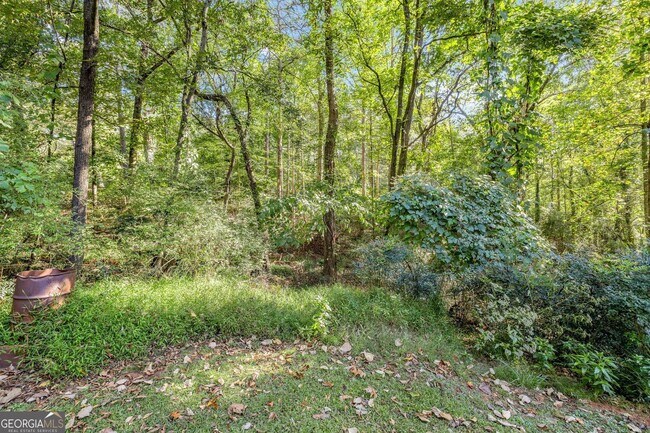 Building Photo - 4041 Fincher Dr