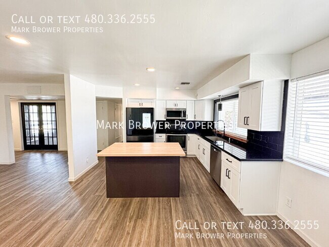 Building Photo - 14027 N Hampstead Dr