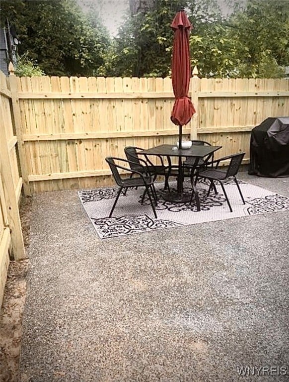 Building Photo - 240 Anderson Pl