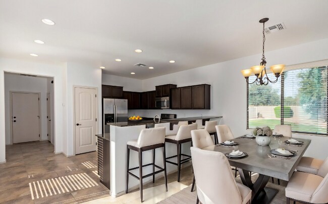 Building Photo - 4428 E Wildhorse Dr