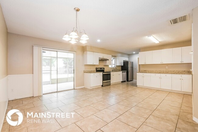 Building Photo - 574 Sundown Ct