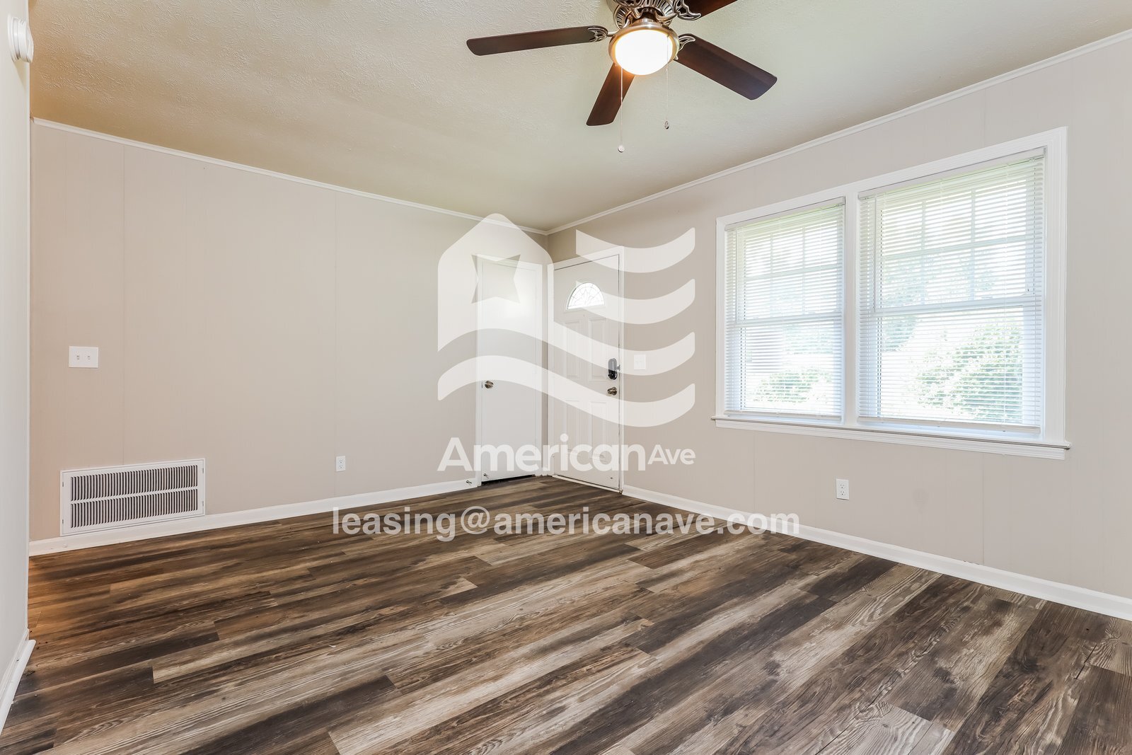 Building Photo - 5145 Burbank St