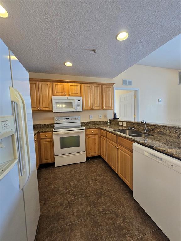 Building Photo - 2607 River Preserve Ct