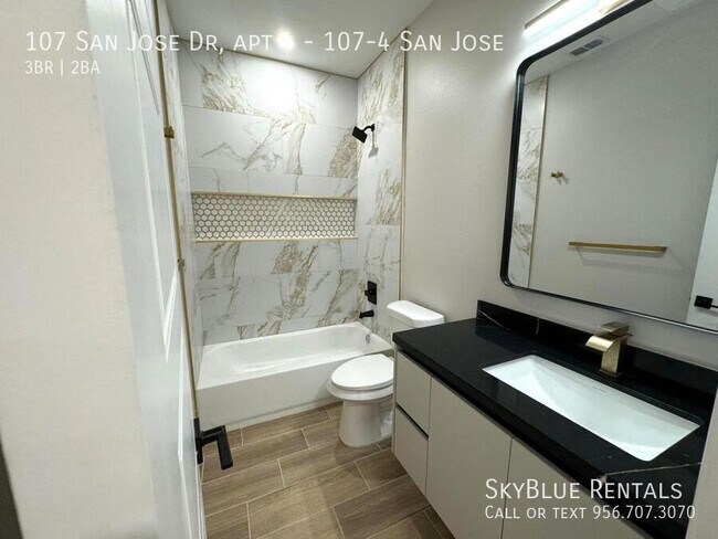 Building Photo - 107 San Jose Dr