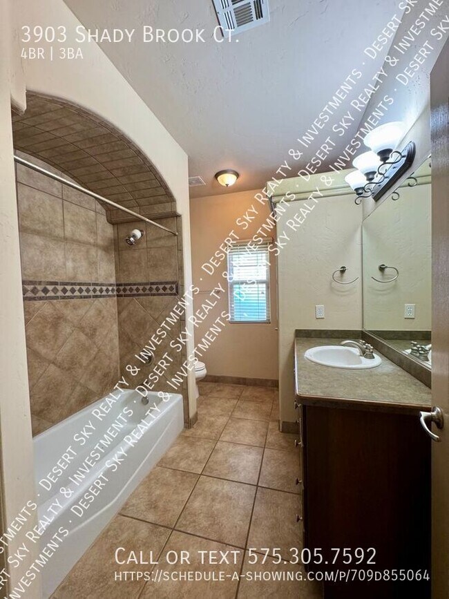 Building Photo - 3903 Shady Brook Ct