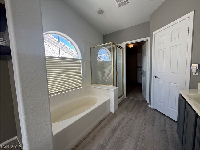 Building Photo - 1541 Dusty Canyon St