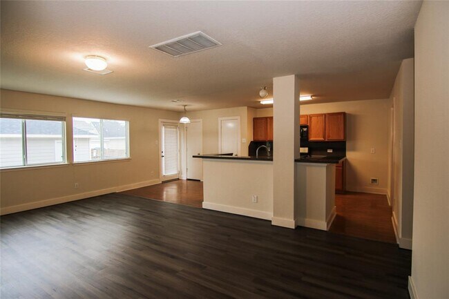 Building Photo - 6331 Torrance Elms Ct